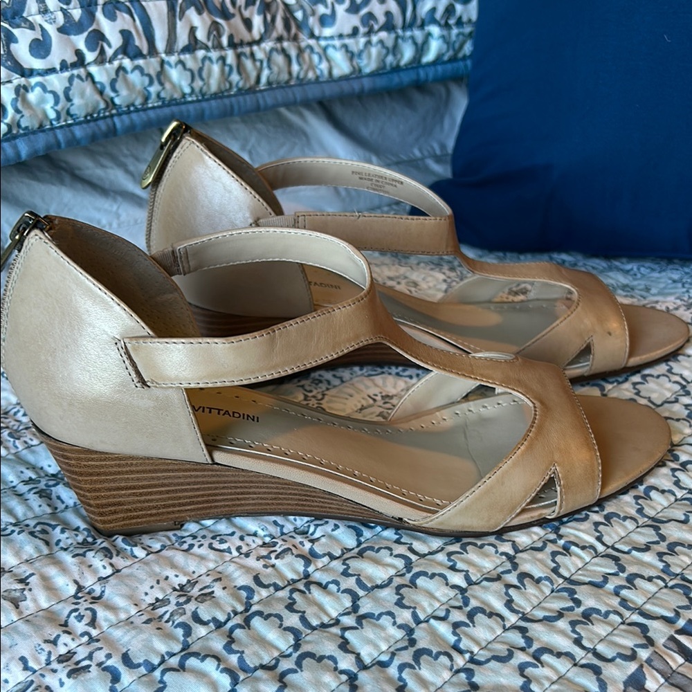 Adrienne Vittadini Beige Wedge Sandals, 10